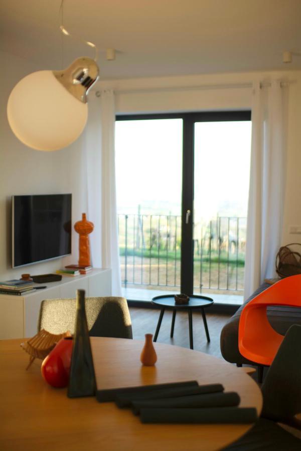 Vila Hisa Ob Stolpu Lendava Exteriér fotografie